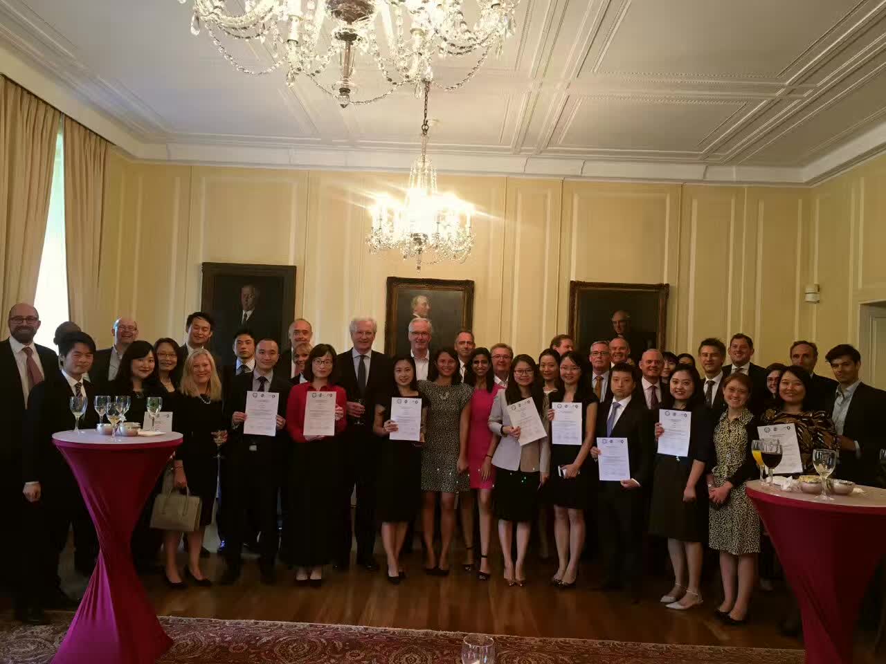 国际仲裁培训结业现场